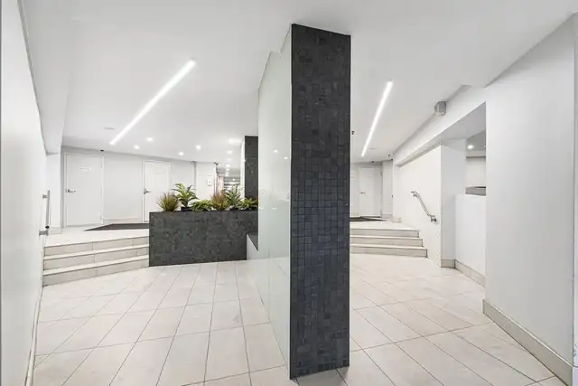 2 Bedroom Apartment for Rent - 2757 Kipling Avenue - Photo 6