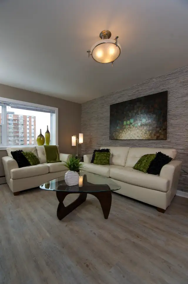 St Vital - 1 BR - June 1st / Caretaker position available! - Photo 8