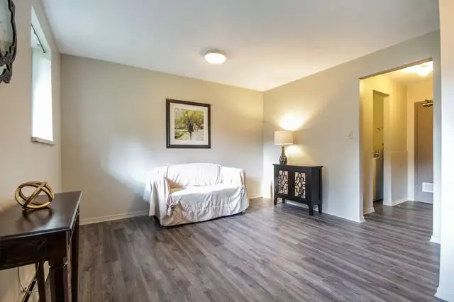 2 Bedroom Apartment available in Fergus - Photo 6