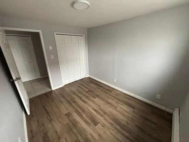 All inclusive 2 bedroom with balcony and on site laundry @ 121 A - Photo 7