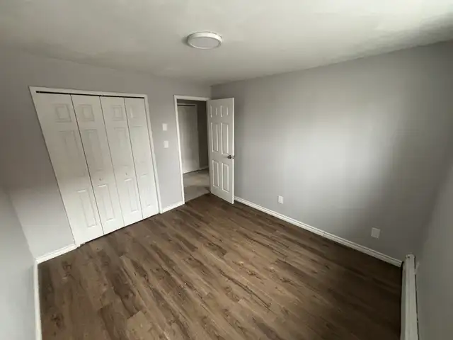 All inclusive 2 bedroom with balcony and on site laundry @ 121 A - Photo 8