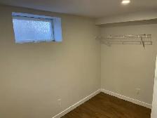 ALL UTILITIES INCLUDED! Cat Friendly Lower Suite! - Photo 7