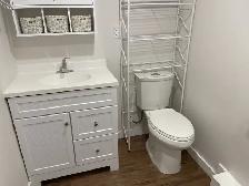 ALL UTILITIES INCLUDED! Cat Friendly Lower Suite! - Photo 9