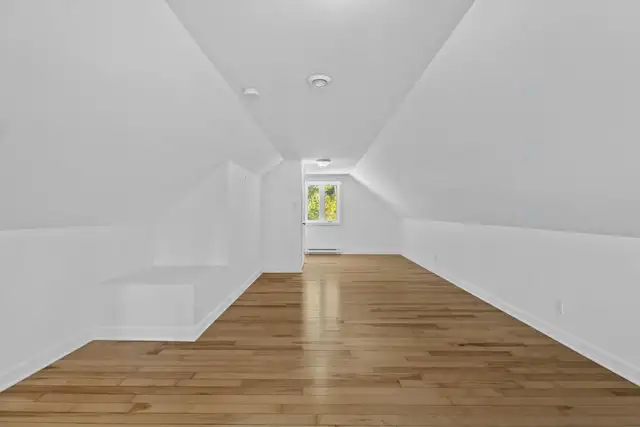 Belle propriété intime, garage, forêt à l'arrière, St-Colomban - Photo 8