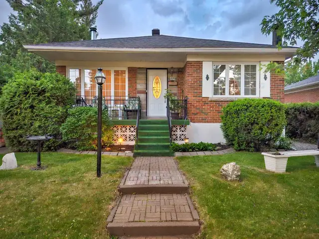 Belle maison - Possibilité Inter/bachelor Ahuntsic