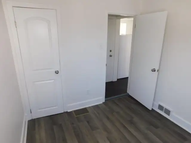HFX Peninsula Upper Flat/2bed den/1bath/Heat-pump - VIDEO TOUR! - Photo 17