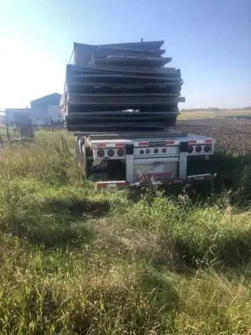 Atco Fold-Away Buildings - Photo 4