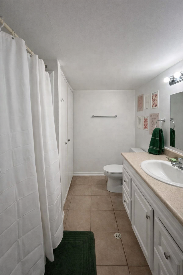 Grand 5 1/2  Disponible 1er juin - Photo 5