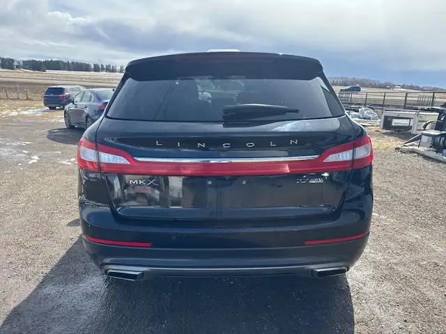 2016 Lincoln MKX Reserve 2.7L- WARRANTY INC, LEATHER, PANO ROOF, - Photo 4