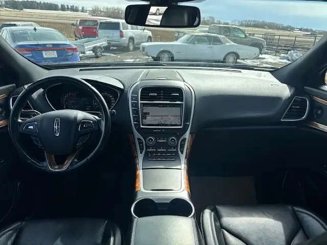 2016 Lincoln MKX Reserve 2.7L- WARRANTY INC, LEATHER, PANO ROOF, - Photo 13