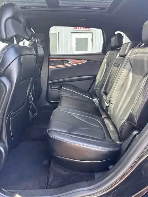 2016 Lincoln MKX Reserve 2.7L- WARRANTY INC, LEATHER, PANO ROOF, - Photo 14