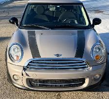 2012 MINI COOPER S BAKER STREET EDITION - FWD - 5 SPEED M - Photo 3