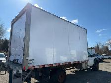 2015 Ford Super Duty F-550 DRW Cube Van Dually - Photo 6