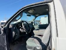 2015 Ford Super Duty F-550 DRW Cube Van Dually - Photo 8