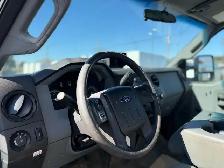 2015 Ford Super Duty F-550 DRW Cube Van Dually - Photo 9