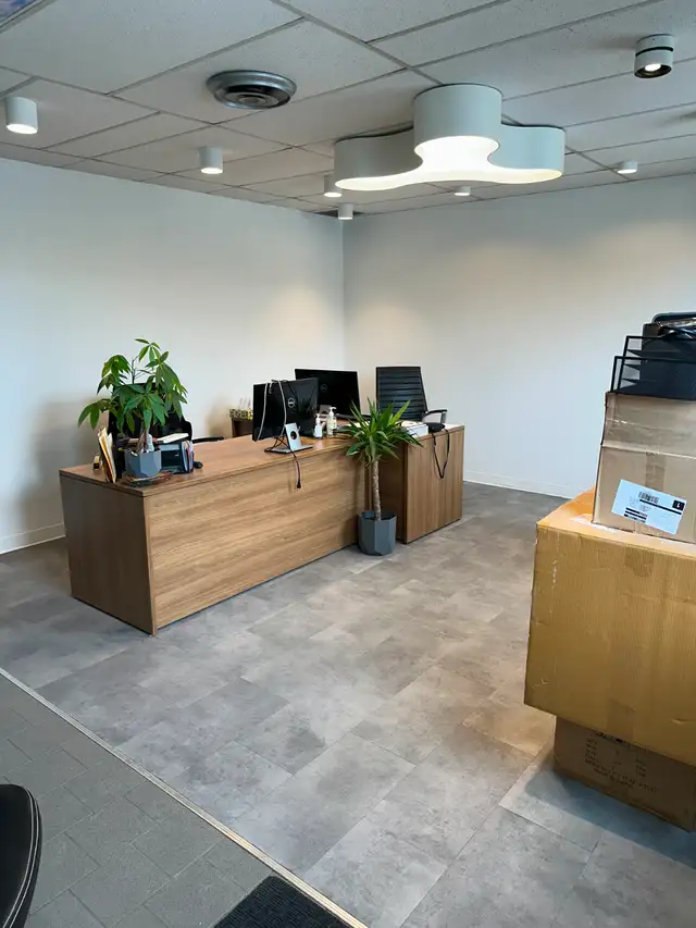 LOCAL COMMERCIAL/INDUSTRIEL/ENTREPÔT à louer - Photo 5