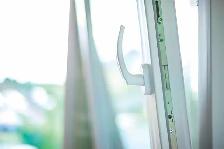 Broken Glass? Repair & Save Today! - Photo 8