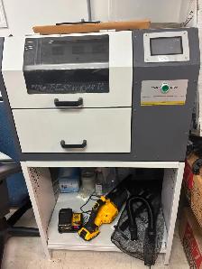 Brother DTG machine, pretreater, & little red X2-D curing dryer - Photo 8