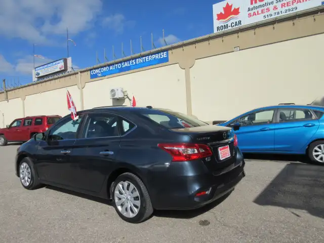 2018 Nissan Sentra S - Photo 8