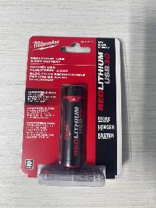 Milwaukee Tool USB Lithium-Ion 3.0 Ah REDLITHIUM Battery