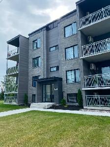 Très grand 4 ½ à Napierville  – libre 1er juillet 2026