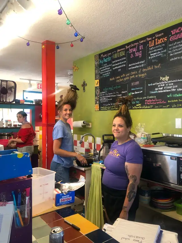 Summer job in Waterton! - Photo 3