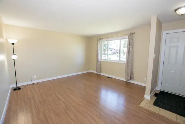3 BDRM for Rent - Available MAY 1st - Photo 2