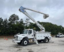 2015 Freightliner M2-106 Altec AN55E-0C Bucket Truck - Photo 2