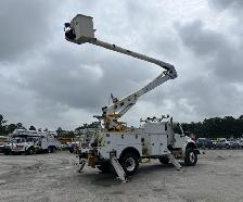 2015 Freightliner M2-106 Altec AN55E-0C Bucket Truck - Photo 3