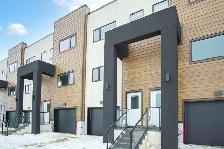 LUXURY 4 Bedroom Townhouse! Available June 1st! - Photo 10