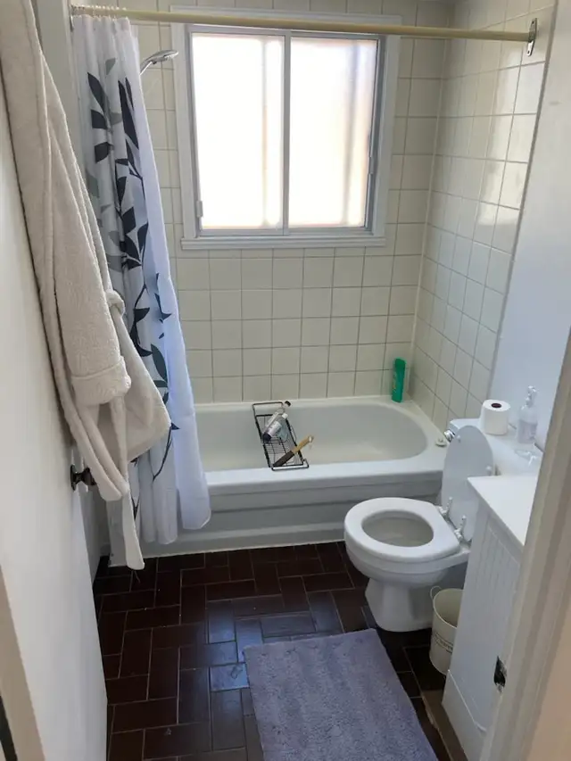 TRÈS BEAU LOGEMENT À LOUER À GRANBY 4 1/2 libre 1 juillet - Photo 9