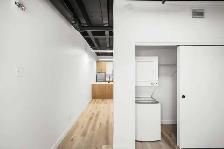 Modern 1 Bedroom Apartment! Available May 1st! - Photo 9