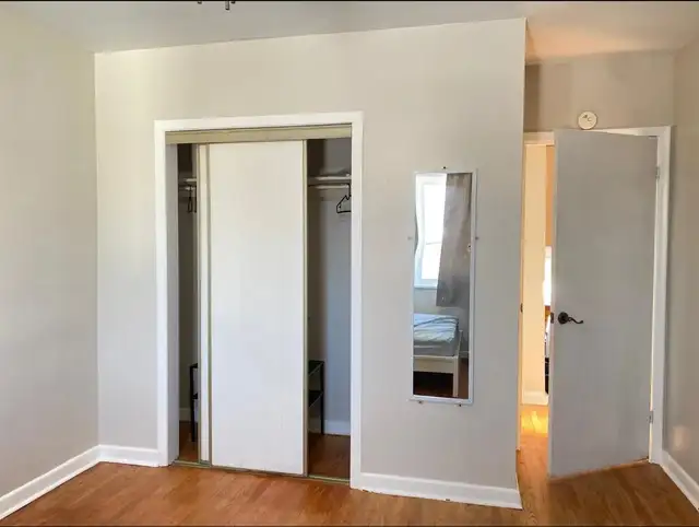 Room for rent near UTSC - Photo 7