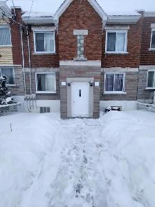 3 1/2 à louer pour juillet