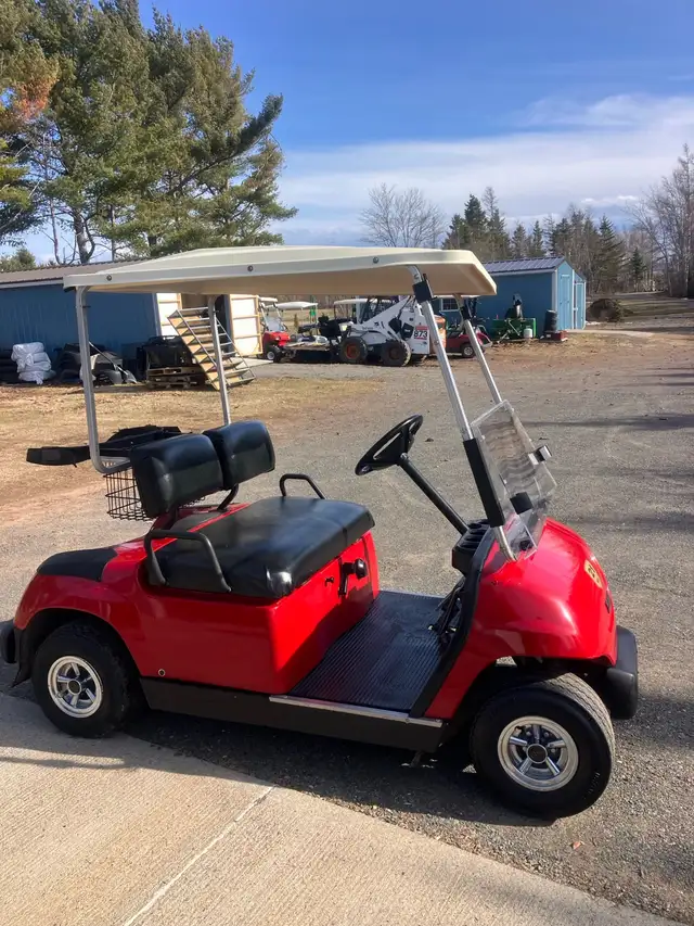 G14 Yamaha Gas Golf Cart - Photo 2