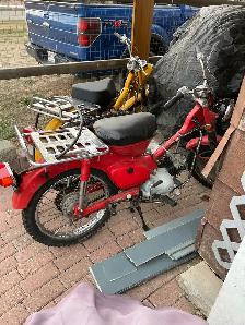 Indoor Garage sale - Photo 7