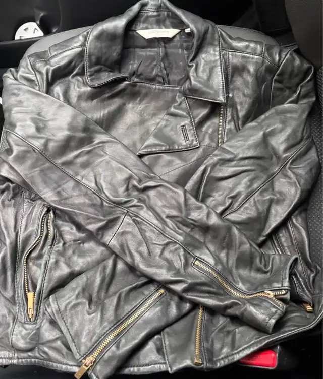Liz Claiborne New York REAL leather jacket