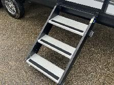 2018 KEYSTONE BULLET 272BHS, BUNKS, REAR BATHROOM, SECOND ACCESS - Photo 9