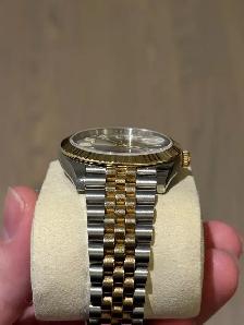 2025 Rolex Datejust 41 Two-Tone Silver Dial 126333 - Photo 6