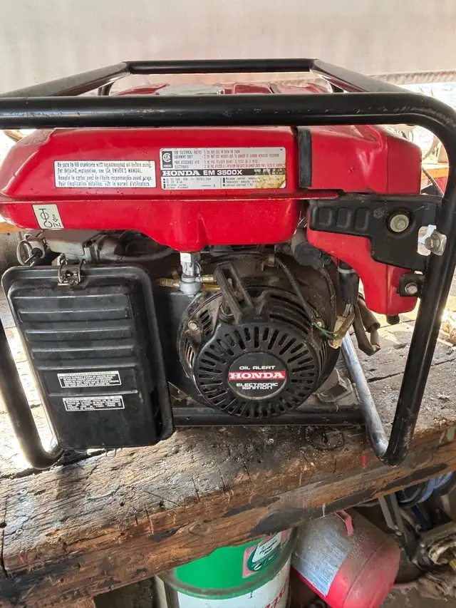 EM 3500 watt Honda generator $400 - Photo 4
