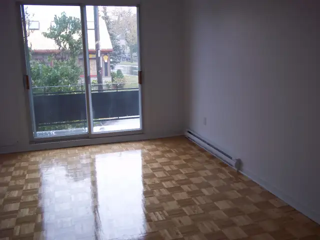 Vieux Longueuil près Chemin Chambly - 4 1/2 - 01 juillet 2026 - Photo 2