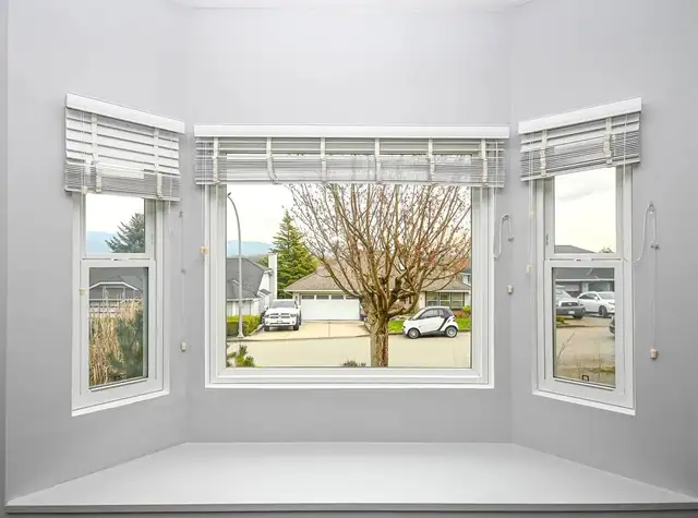 2 Bedroom 1 bathroom - Port Coquitlam - Photo 4