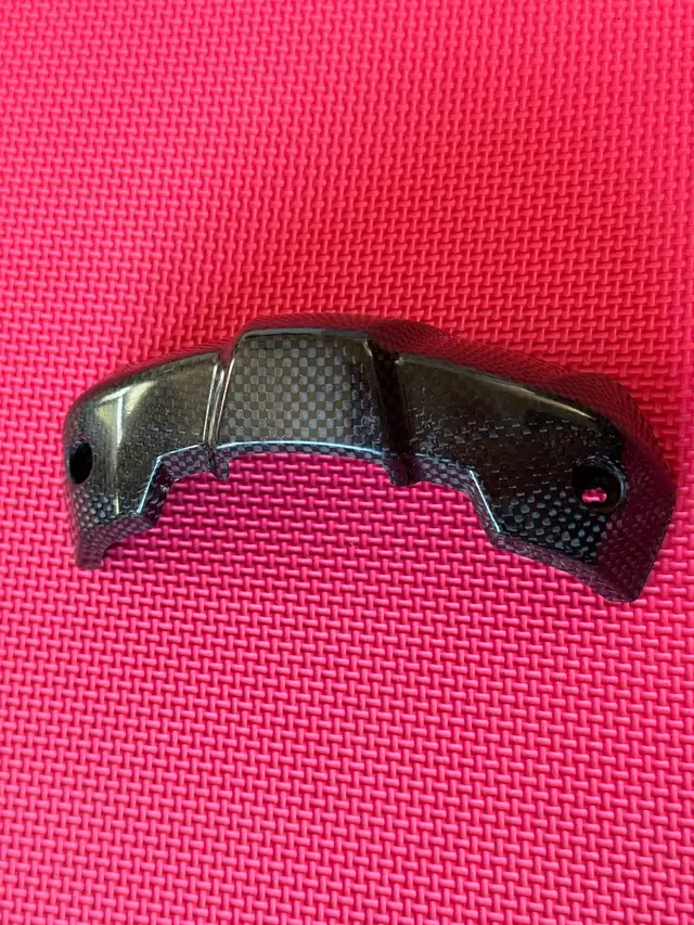Ducati Performance Carbon Fiber gauge instrument cover 96991709B - Photo 2