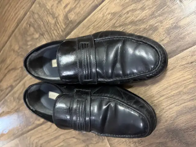 MEN'S LEATHER SHOES 'COVINGTON'   Size  9.5M