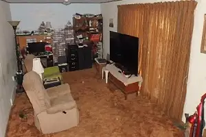 Share this house with a retired professional - Photo 7