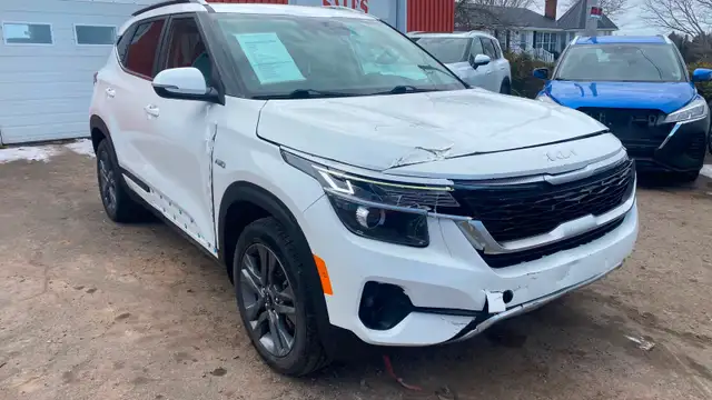 2022 Kia Seltos AWD - Photo 3