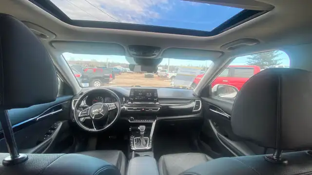 2022 Kia Seltos AWD - Photo 9