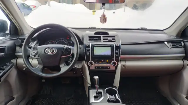 Toyota Camry LE 2012 - Photo 6