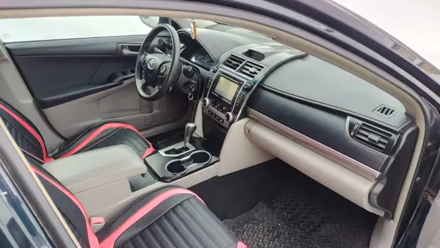 Toyota Camry LE 2012 - Photo 7