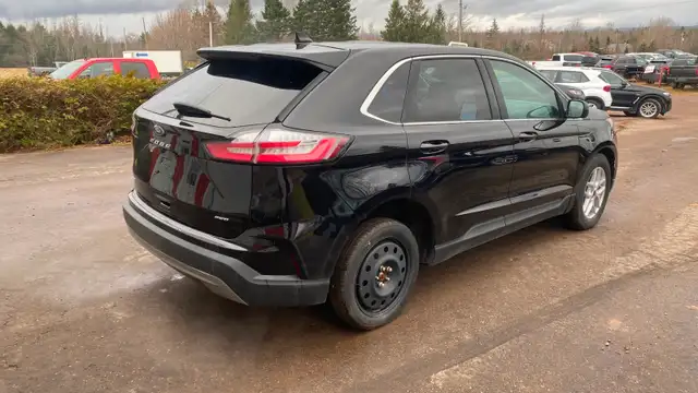2023 Ford Edge SEL AWD - Photo 4